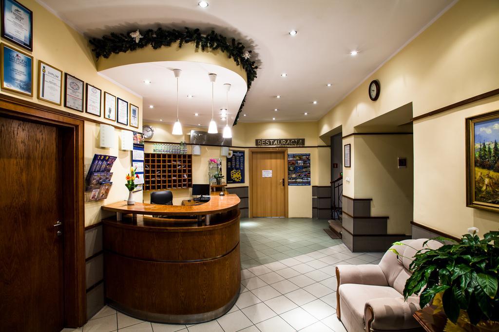 *** Nat Hotel 3*