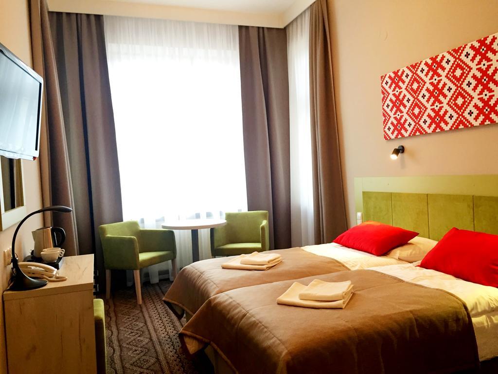 *** Nat Hotel 3*
