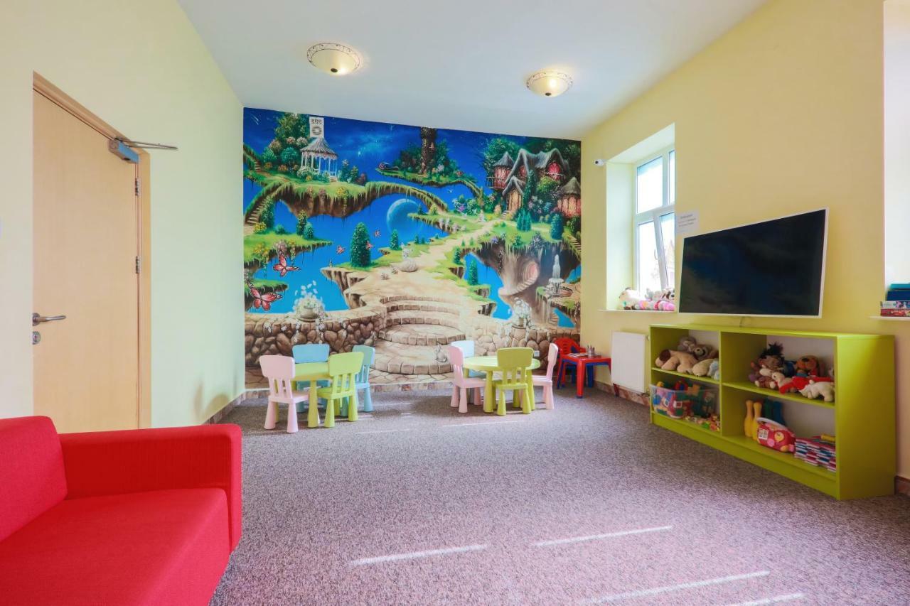 Hotel *** Nat 3*